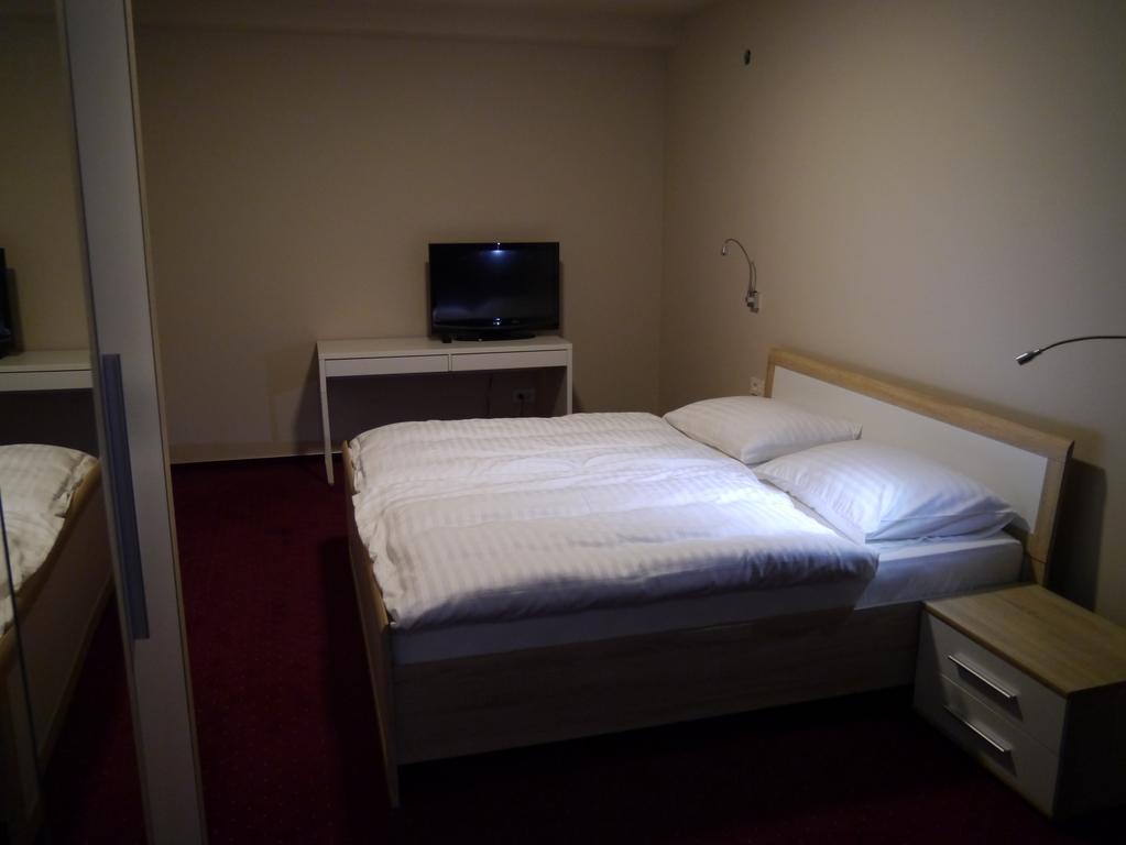 Boutique Hotel Barrel Sesvete Quarto foto