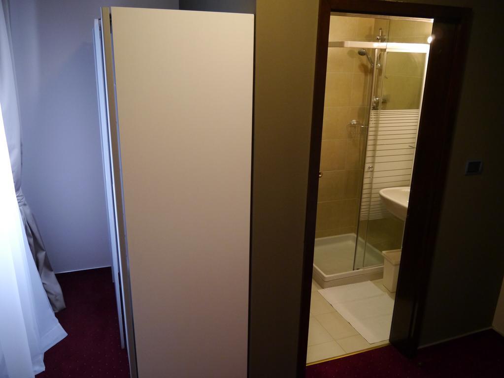 Boutique Hotel Barrel Sesvete Quarto foto
